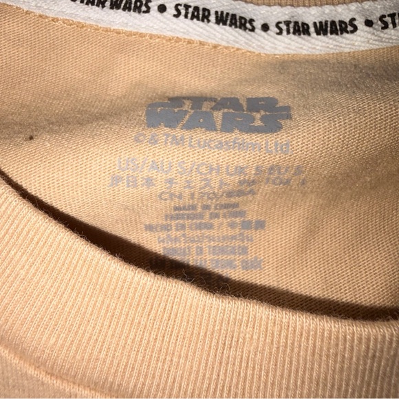 Disney Parks Star Wars Grogu tan comic shirt S NWT - Picture 4 of 6